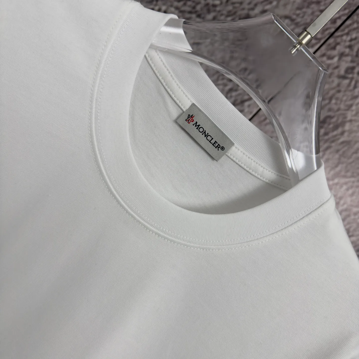 《𝙉𝙚𝙬⚜️ 》 2026 New Arrival T ：White Black Sizes：S M L XL XXL